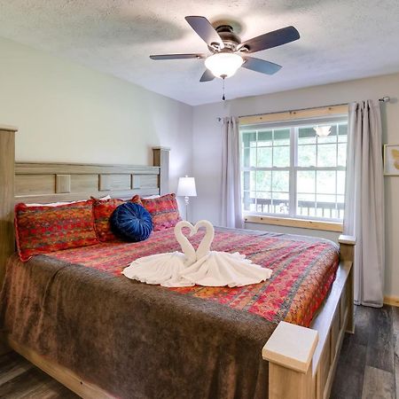 Sevierville Cabin With Private Hot Tub And Fire Pit Εξωτερικό φωτογραφία